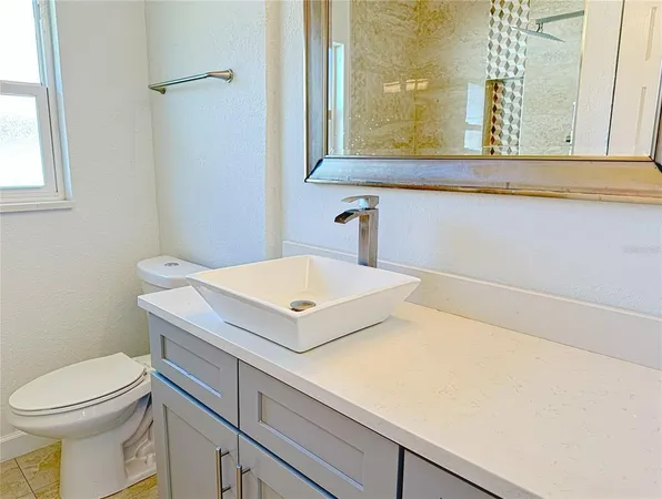 $3,000 | 9 North Aurora Avenue, Clearwater, FL 33765