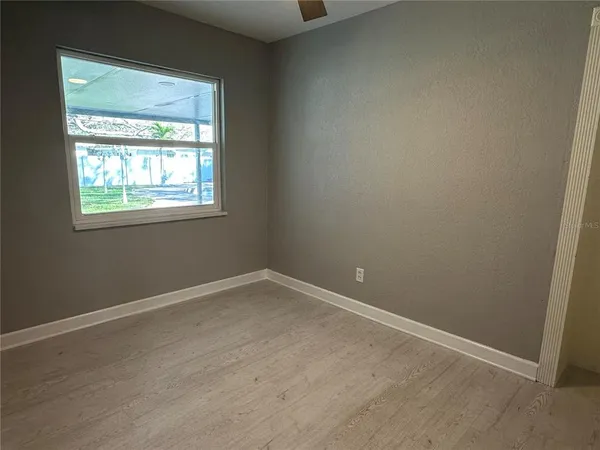 $3,000 | 9 North Aurora Avenue, Clearwater, FL 33765