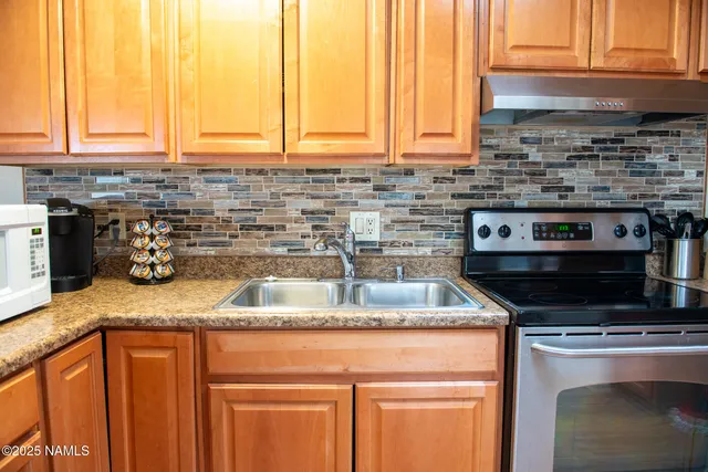 $270,000 | 370 Sierra Drive, Williams, AZ 86046