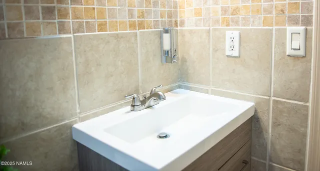 $270,000 | 370 Sierra Drive, Williams, AZ 86046