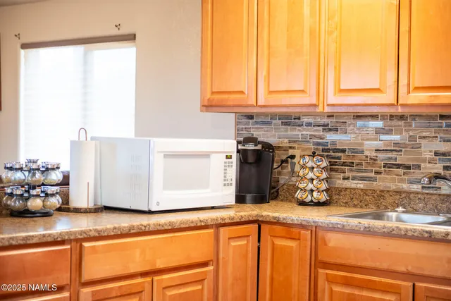 $270,000 | 370 Sierra Drive, Williams, AZ 86046