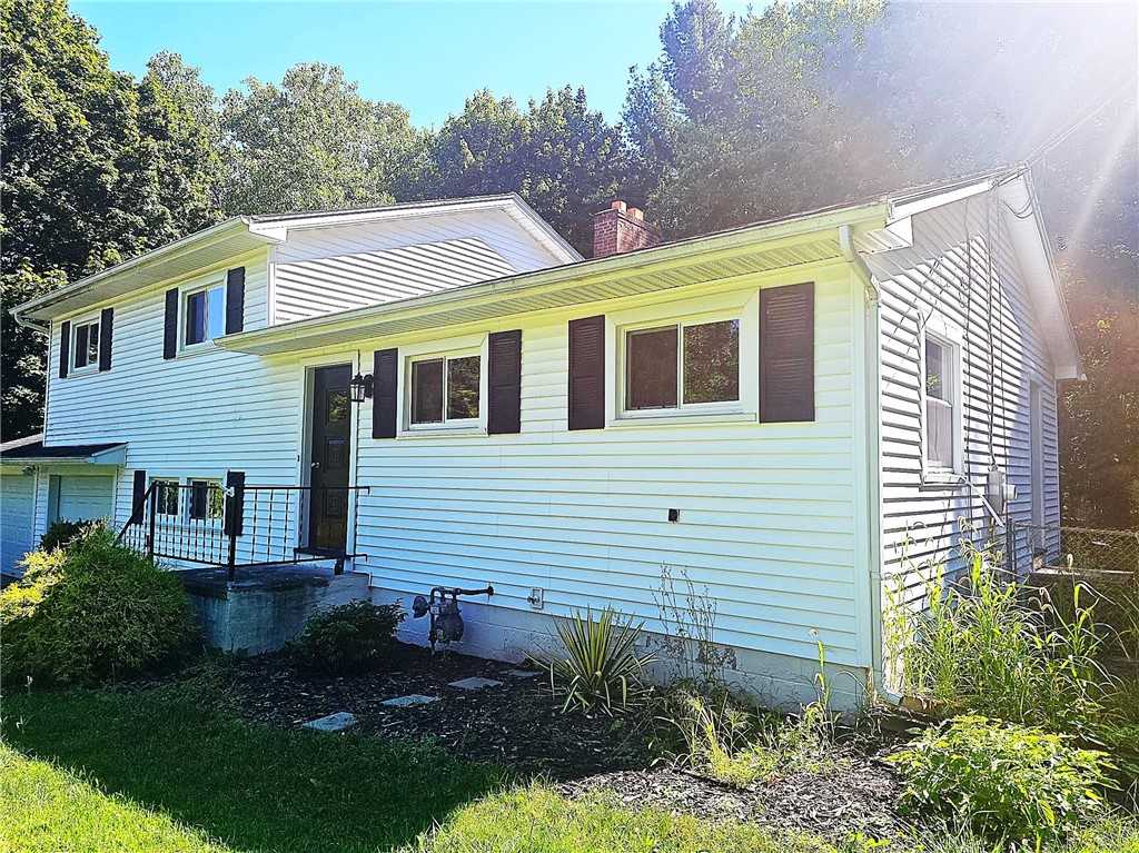 354 Marsh Road Pittsford, NY 14534 - Photo 2 of 16