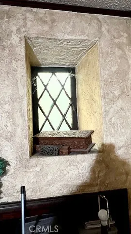 a view of a fireplace