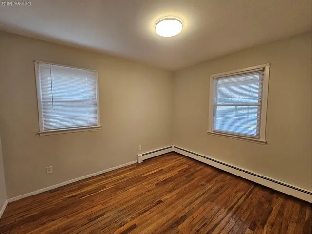 $3,200 | 36 Harrison Place, Unit 1, Farmingdale, NY 11735