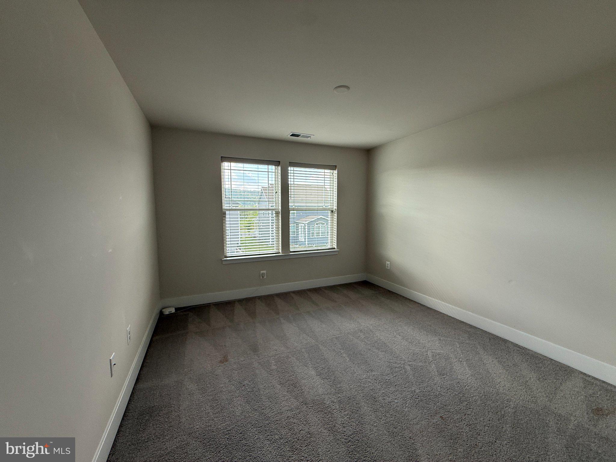 1407 Pinkerton Street Brunswick, MD 21716 - Photo 18 of 21 Bright and airy blank canvas awaits.