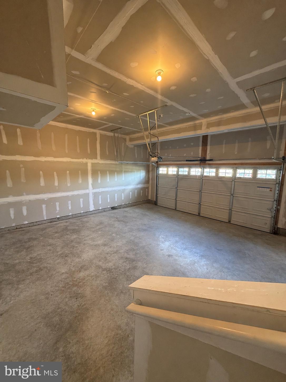 1407 Pinkerton Street Brunswick, MD 21716 - Photo 20 of 21 Spacious garage ready for your vision.