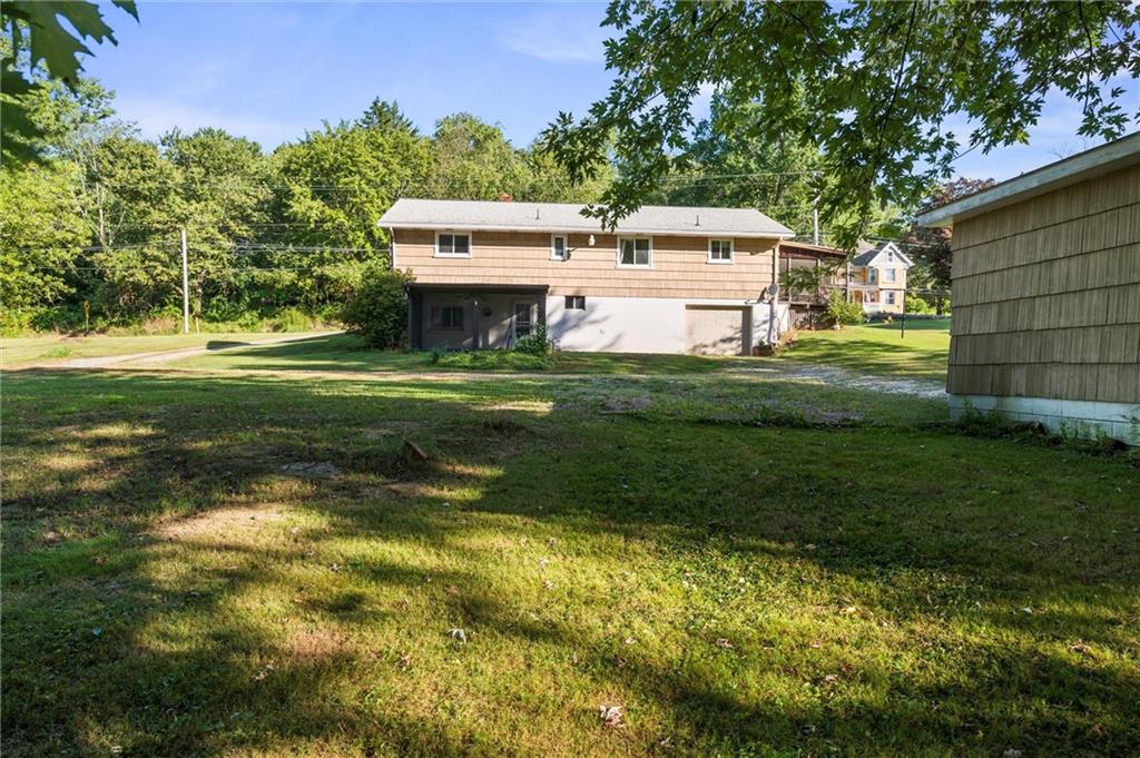 272 Ford City Road Freeport, PA 16229 - Photo 2 of 37