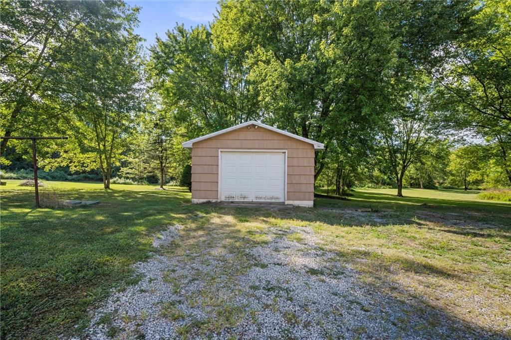 272 Ford City Road Freeport, PA 16229 - Photo 25 of 37