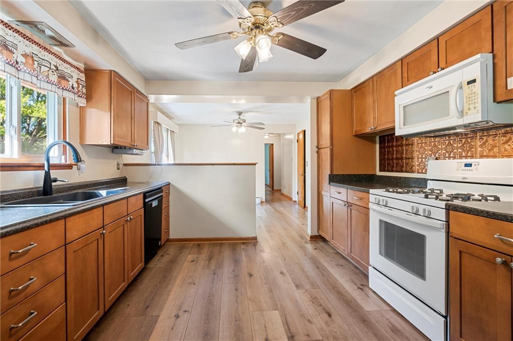272 Ford City Road Freeport, PA 16229 - Photo 6 of 37