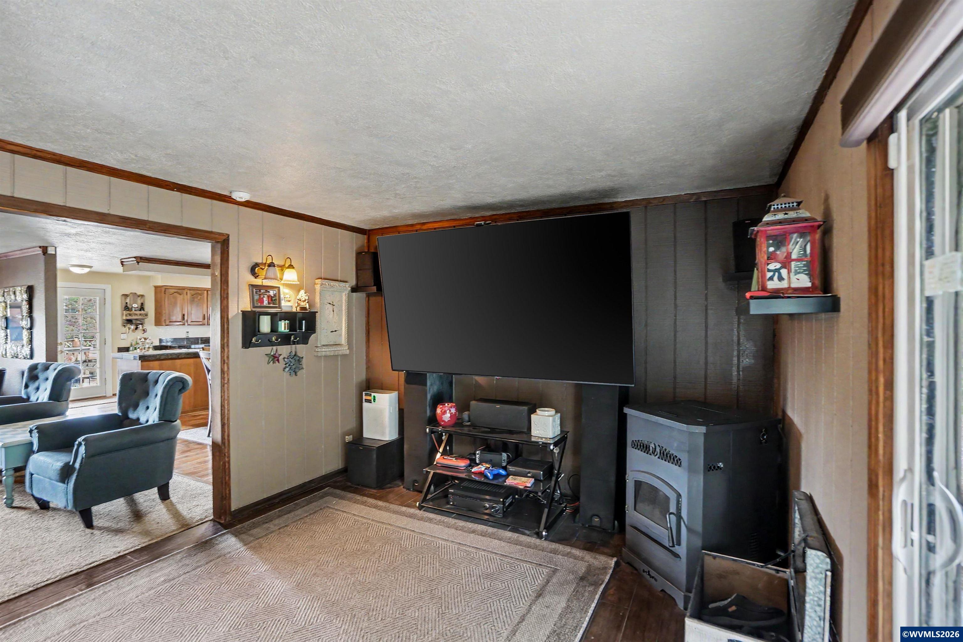 15991 Oakdale Road Dallas, OR 97338 - Photo 23 of 50