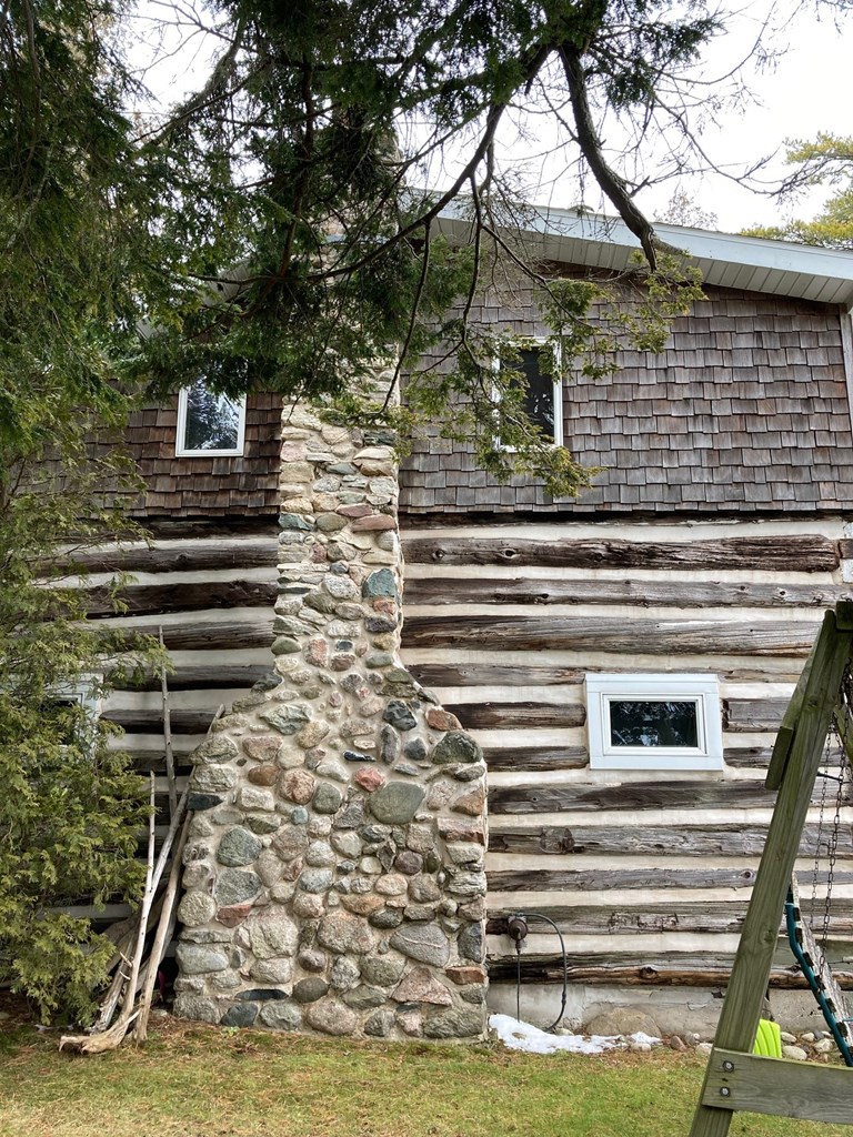 588 Lower Lasalle Road Algoma, WI 54201 - Photo 7 of 26