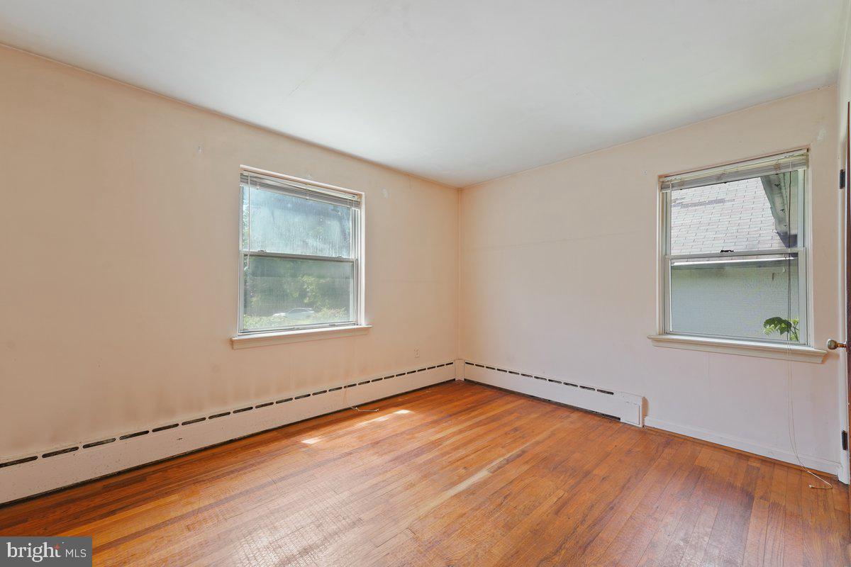 327 South Waterloo Road Devon, PA 19333 - Photo 24 of 36 Bed 3