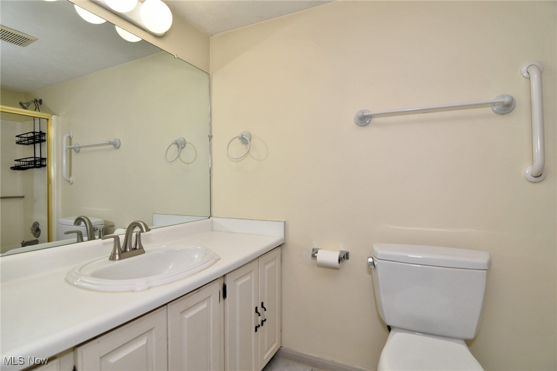 17320 Haskins Road Chagrin Falls, OH 44023 - Photo 16 of 36 Gallery Image 16