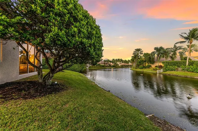 a view of a lake with houses