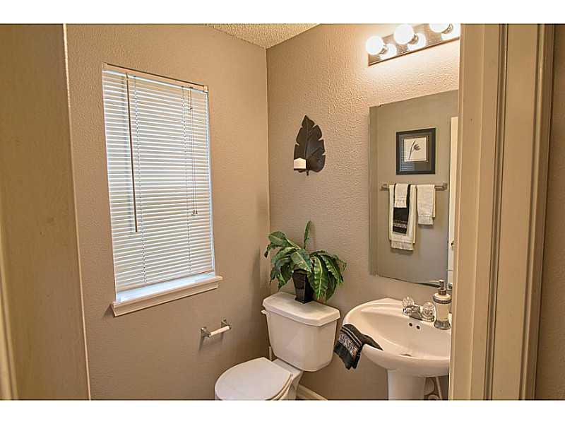 4327 Raintree Road Indianapolis, IN 46234 - Photo 3 of 20