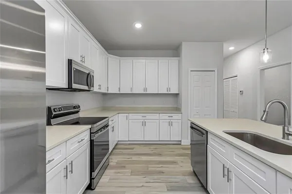 $2,000 | 16276 Southwest 17th Terr Road, Ocala, FL 34473