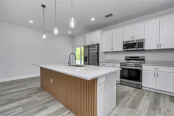$2,000 | 16276 Southwest 17th Terr Road, Ocala, FL 34473