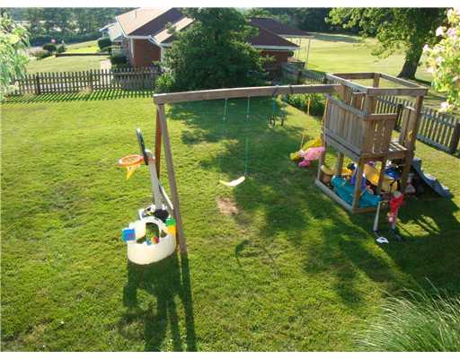 720 Morgantown Road Uniontown, PA 15401 - Photo 8 of 15 Yard/Garden.