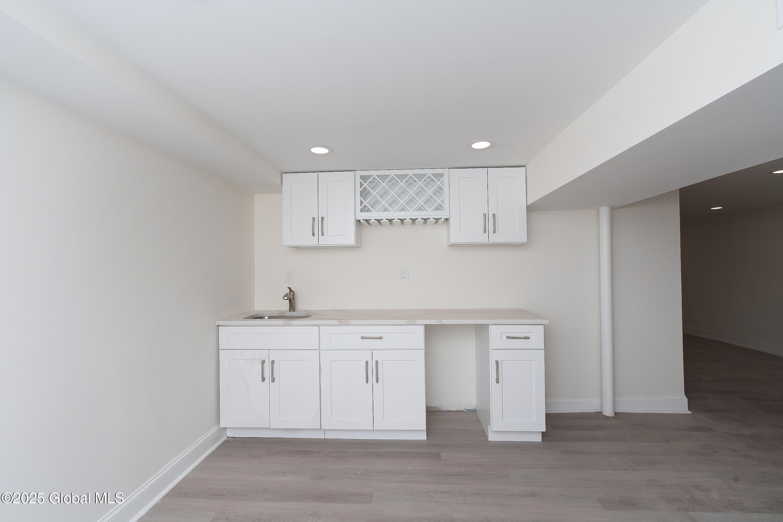 237 Old Niskayuna Road Colonie, NY 12110 - Photo 40 of 52 073-237-Old-Niskayuna-Rd