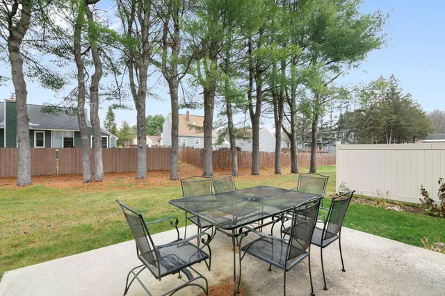 $335,000 | 28 B Stonehouse Lane, Keene, NH 03431