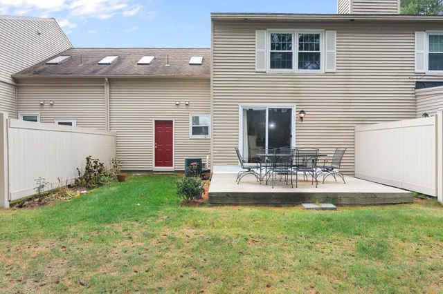 $335,000 | 28 B Stonehouse Lane, Keene, NH 03431