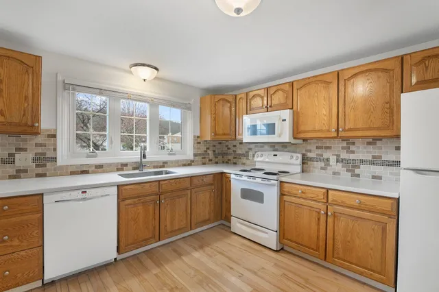 $335,000 | 28 B Stonehouse Lane, Keene, NH 03431