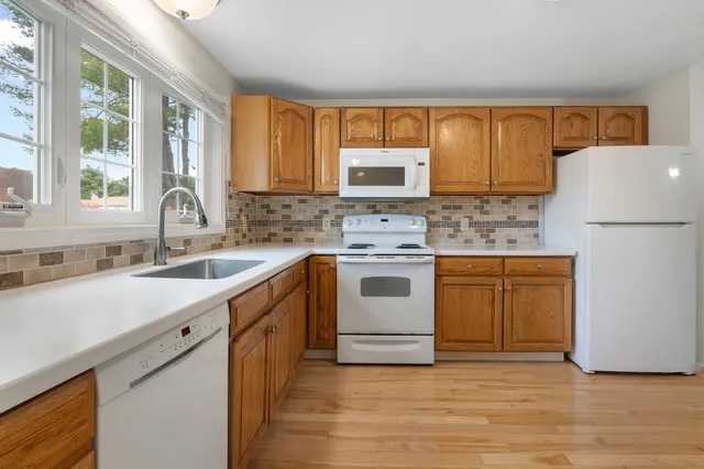 $335,000 | 28 B Stonehouse Lane, Keene, NH 03431