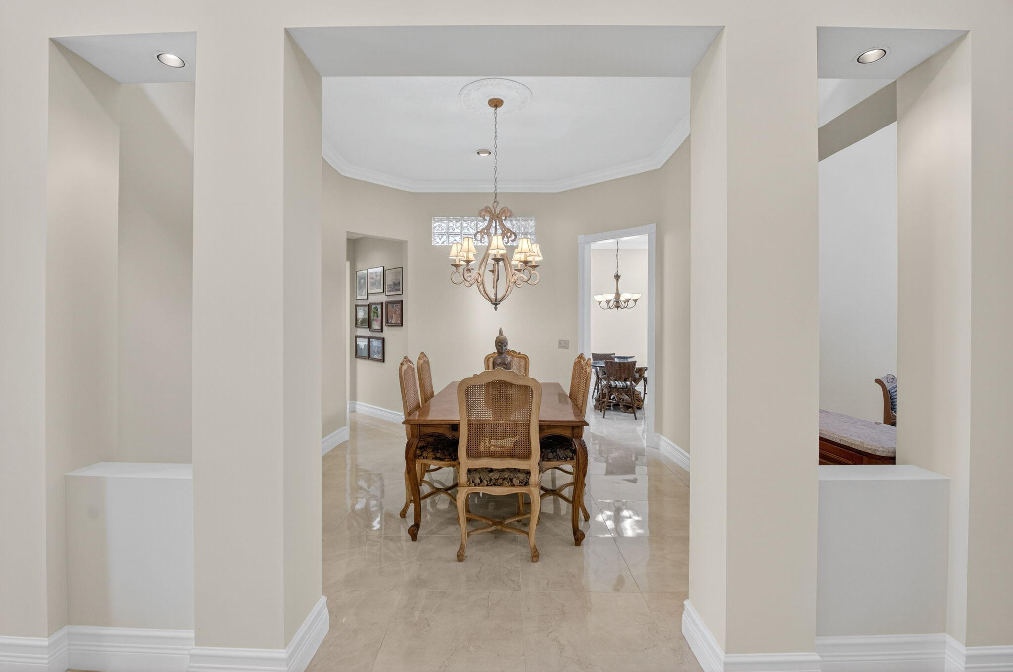 5413 Ascot Bend Road Boca Raton, FL 33496 - Photo 3 of 55 8-web-or-mls-DSC_8852