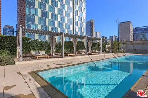 $3,495 | 889 Francisco Street, Unit 2011, Los Angeles, CA 90017