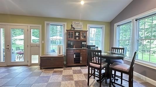 172 Arah Street Manchester, NH 03104 - Photo 18 of 42