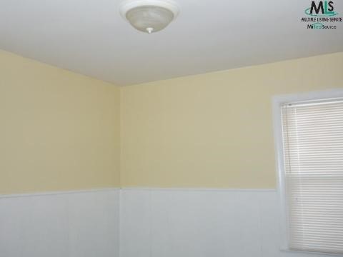 2713 South Rochester Road Royal Oak, MI 48073 - Photo 6 of 11 122086-5.JPG