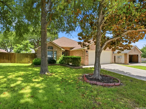 $2,300 | 2804 Berry Trace, Schertz, TX 78154