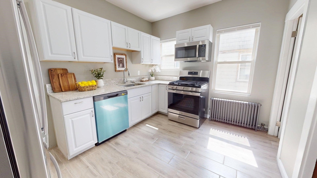 3943 Washington Street, Unit 2 Boston, MA 02131 - Photo 8 of 27