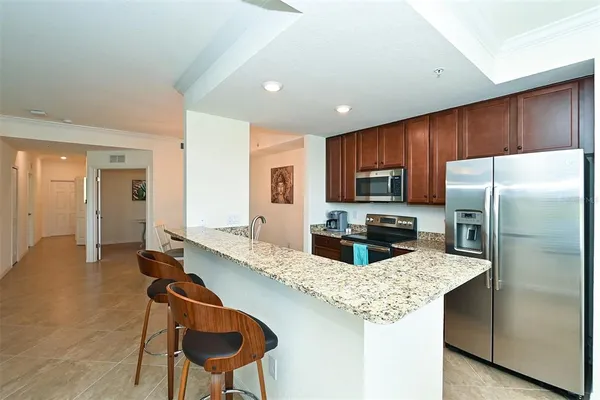 $5,500 | 5567 Palmer Circle, Unit 104, Bradenton, FL 34211