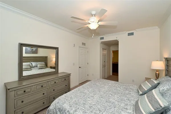 $5,500 | 5567 Palmer Circle, Unit 104, Bradenton, FL 34211