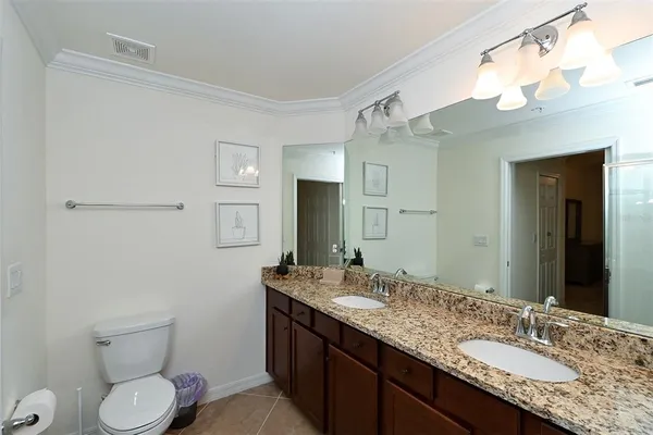 $5,500 | 5567 Palmer Circle, Unit 104, Bradenton, FL 34211