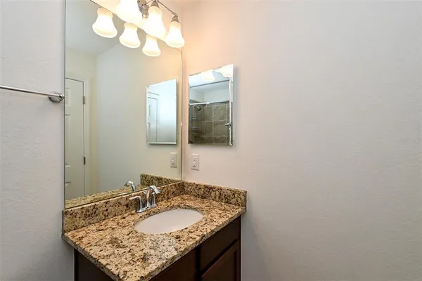 $5,500 | 5567 Palmer Circle, Unit 104, Bradenton, FL 34211