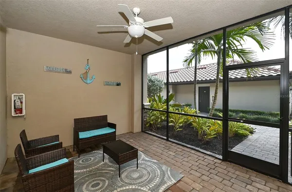 $5,500 | 5567 Palmer Circle, Unit 104, Bradenton, FL 34211