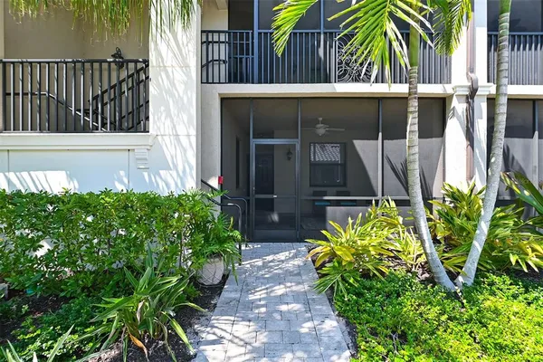 $5,500 | 5567 Palmer Circle, Unit 104, Bradenton, FL 34211