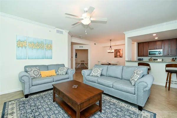 $5,500 | 5567 Palmer Circle, Unit 104, Bradenton, FL 34211