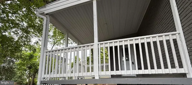 $2,200 | 2919 Woodland Avenue, Baltimore, MD 21215