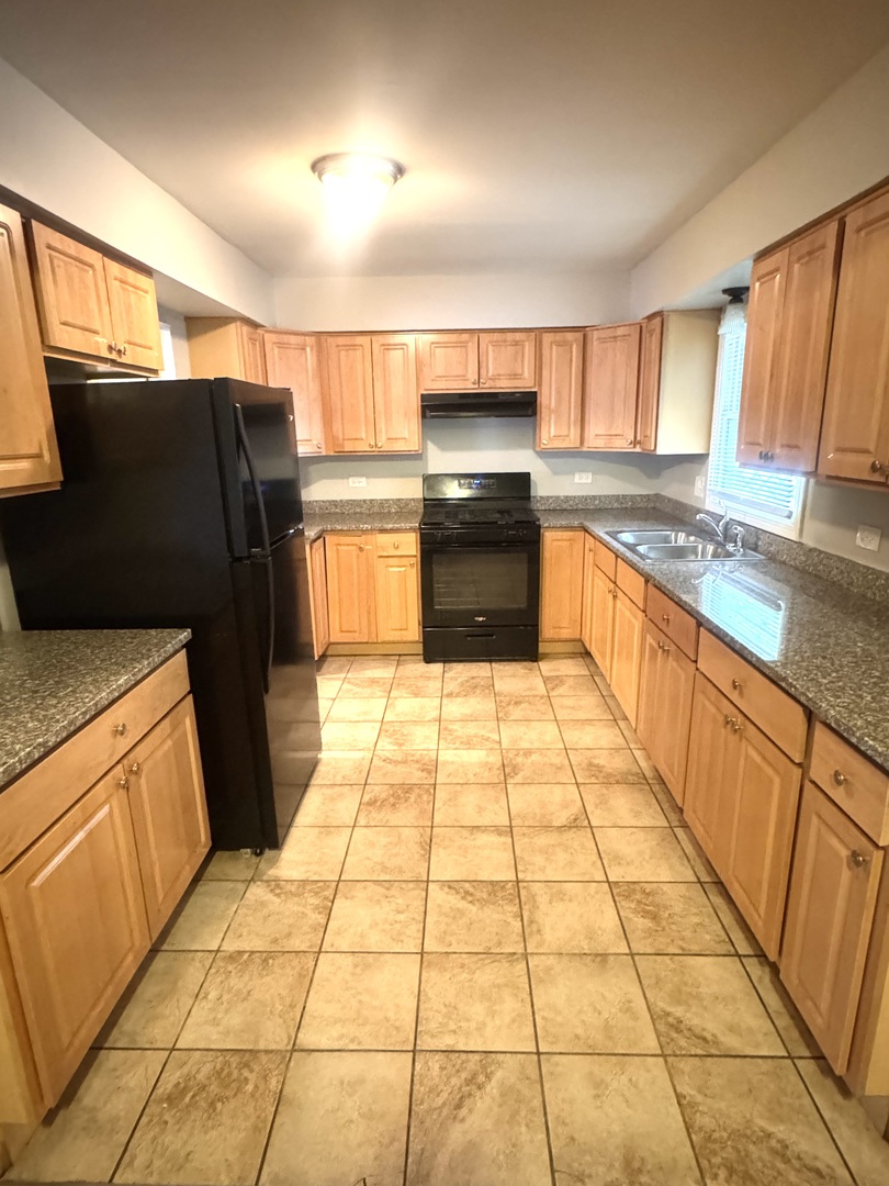 1834 Terrace Road Homewood, IL 60430 - Photo 7 of 21
