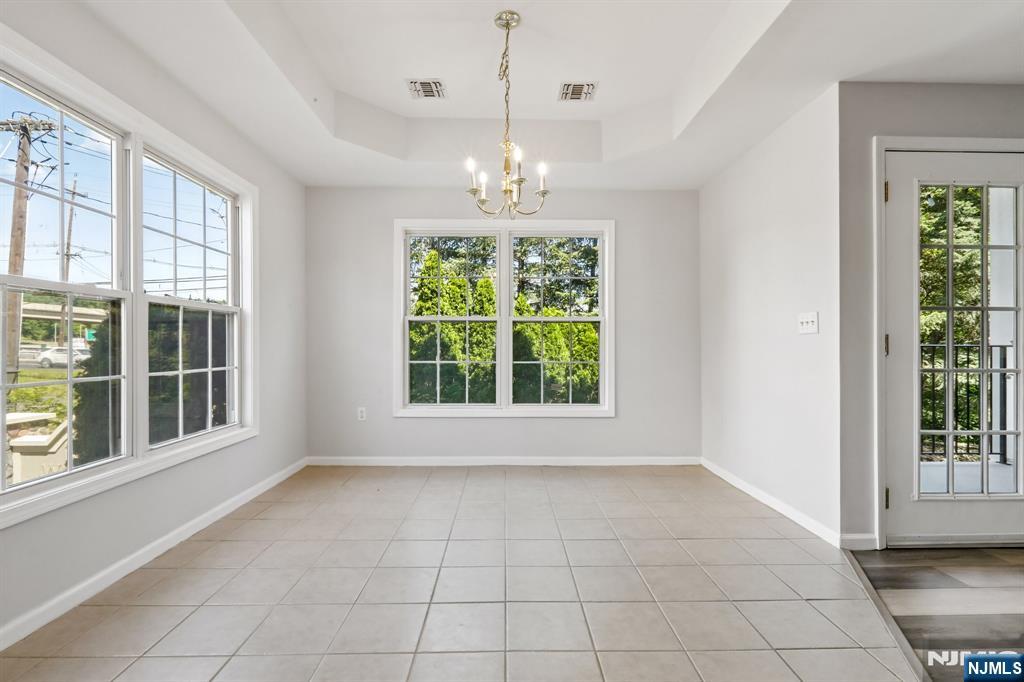 9104 Ravenscroft Road Clifton, NJ 07013 - Photo 17 of 50