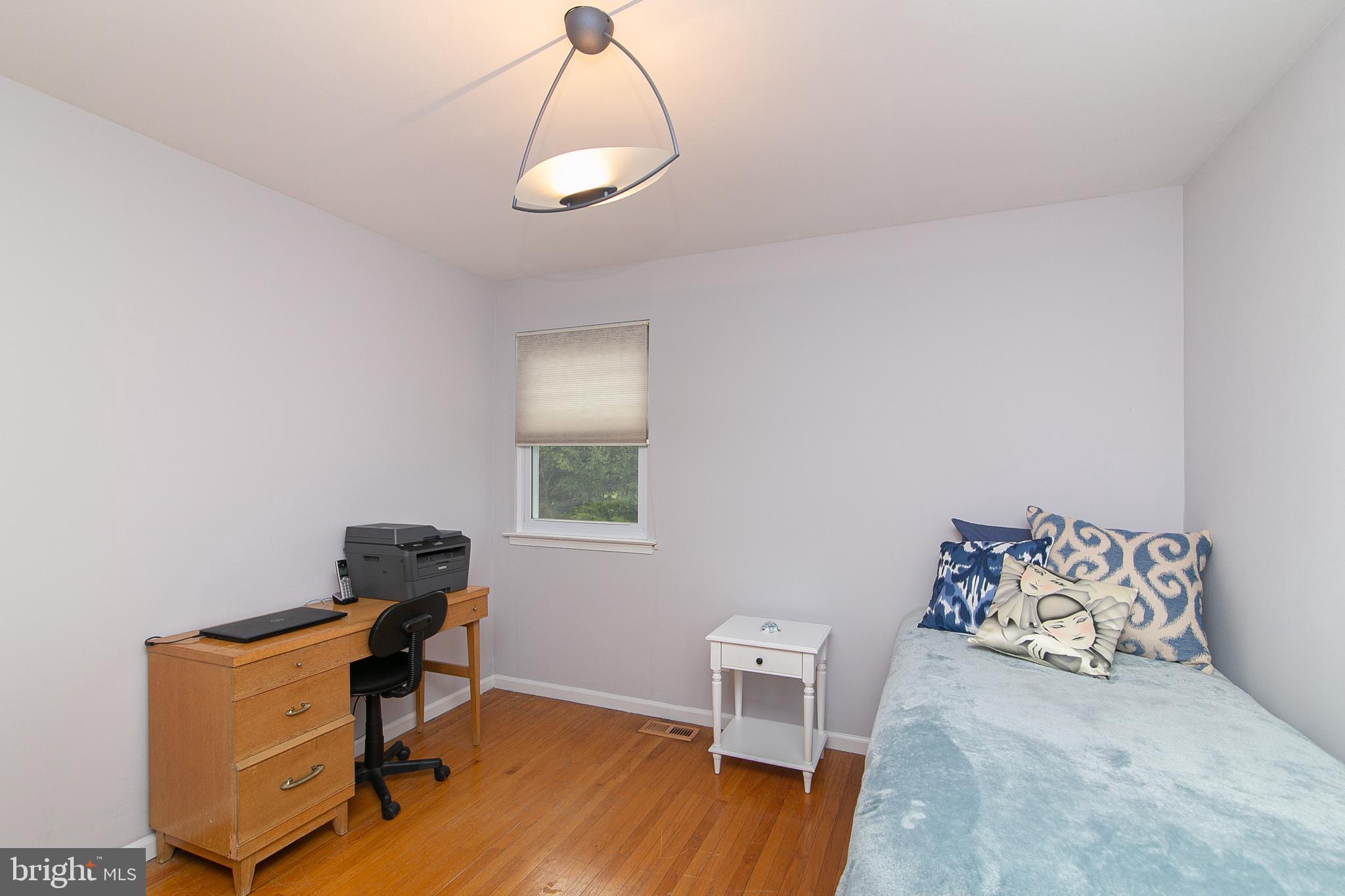 51 Rotterdam Road West Holland, PA 18966 - Photo 29 of 53 a bedroom with a workspace