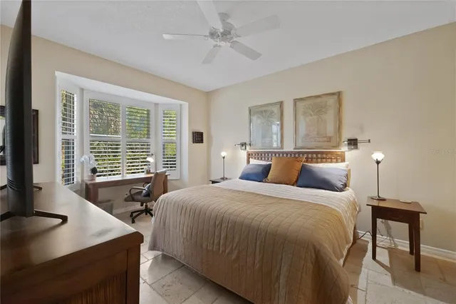 $6,000 | 9611 Castle Point Drive, Unit 915, Sarasota, FL 34238