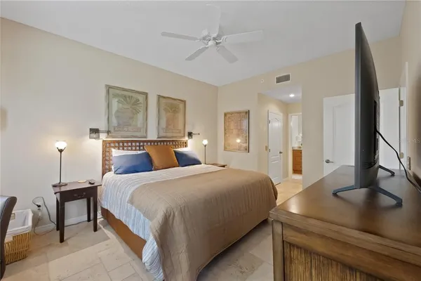 $6,000 | 9611 Castle Point Drive, Unit 915, Sarasota, FL 34238