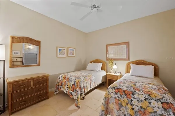 $6,000 | 9611 Castle Point Drive, Unit 915, Sarasota, FL 34238