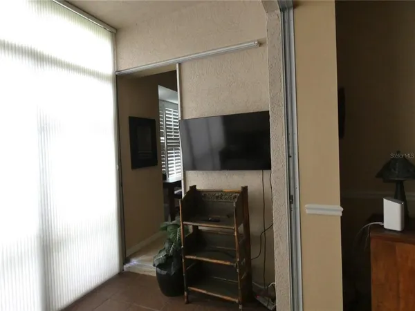 $6,000 | 9611 Castle Point Drive, Unit 915, Sarasota, FL 34238