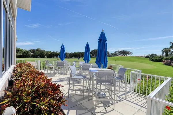 $6,000 | 9611 Castle Point Drive, Unit 915, Sarasota, FL 34238