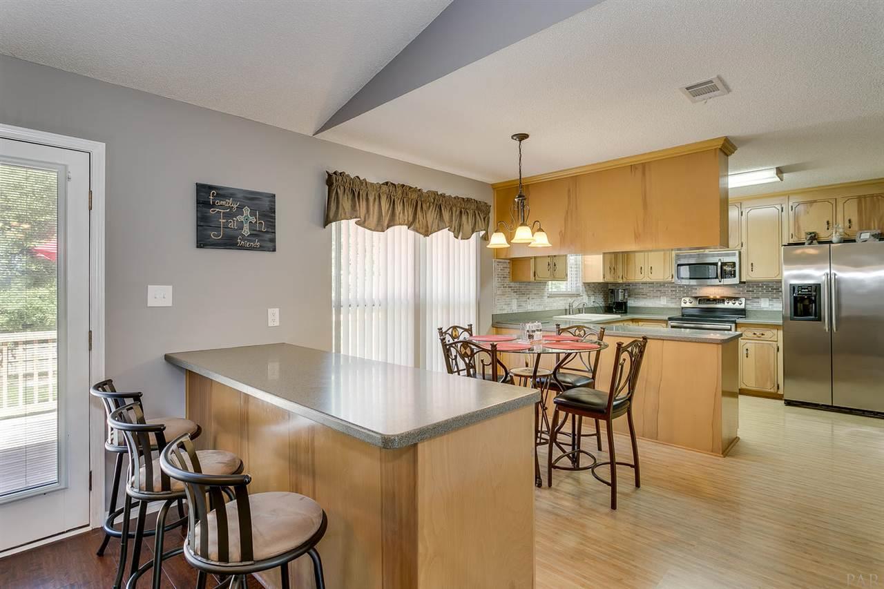 861 Copper Ridge Drive Cantonment, FL 32533 - Photo 14 of 43 Gallery Image 14